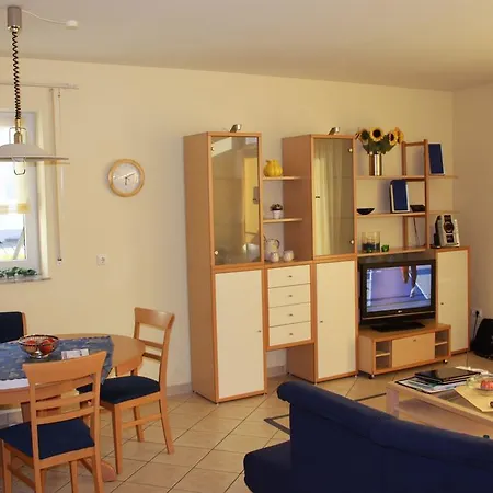 Ferienhaus-amselstern-zentral-in-binz-mit-sauna Binz